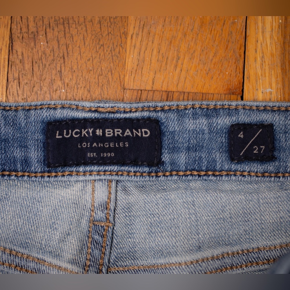 Lucky midrise, boyfriend jeans size 4/27 - Picture 4 of 12